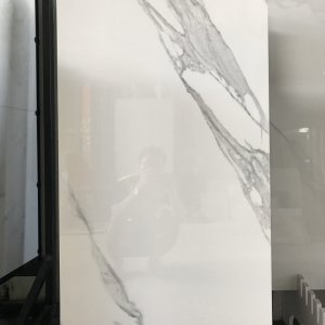 Gạch nhập khẩu 60x120 lát nền trắng vân mây
