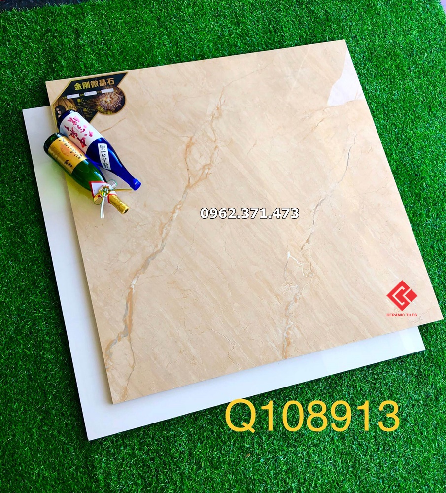 gạch kích thước 100x100 vân đá vàng